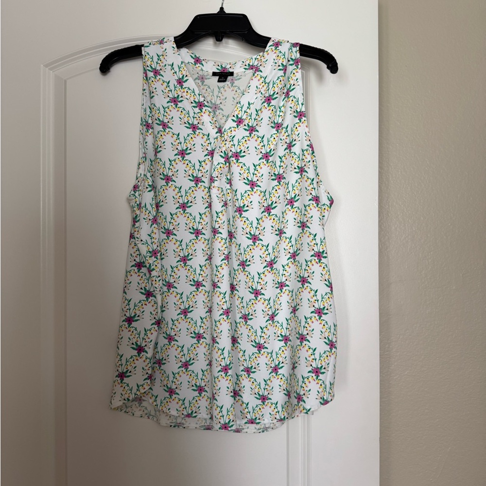 Ann Taylor White Floral Sleeveless Blouse